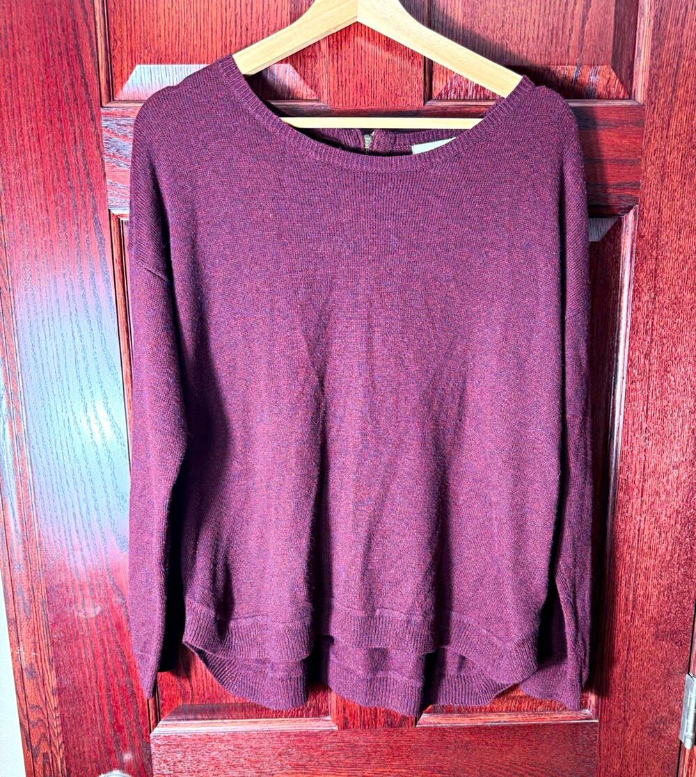 H&M Women’s Burgundy Knit Pullover Sweater Round Neck Zipper Back Sz M softgirl